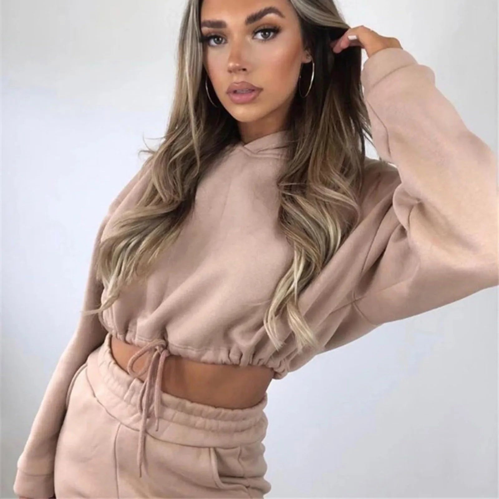 Two-Piece Tracksuit – Hoodie & Sweatpants