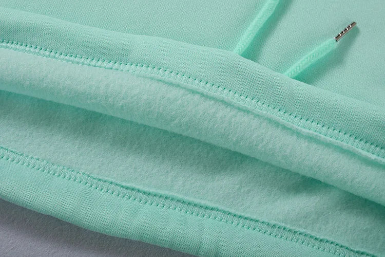 Two-Piece Tracksuit – Hoodie & Sweatpants