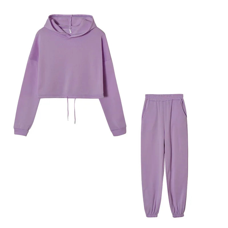 Two-Piece Tracksuit – Hoodie & Sweatpants